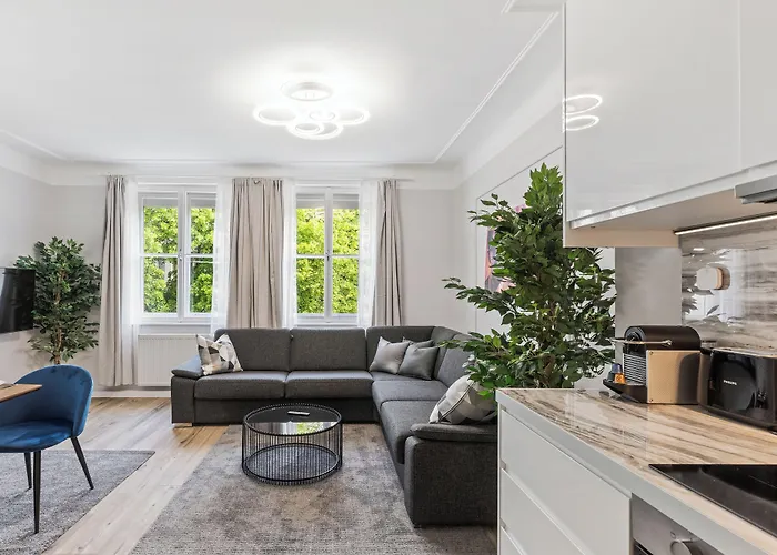 Apartment Sky9 Schoenbrunn Palace Vienna
