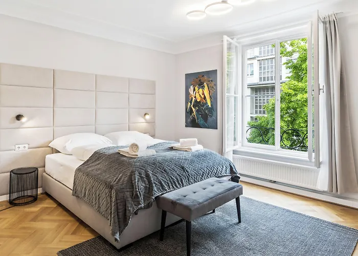 Apartment Sky9 Schoenbrunn Palace Vienna